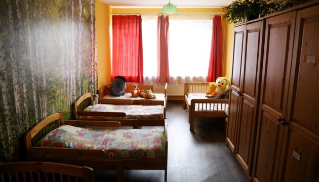 Министр Эглитис: через 5-7 лет в Латвии не должно быть детских домов