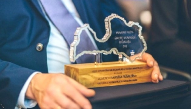 ��������� ���������� � �������� ������ ������������� ��� ����� ��������������