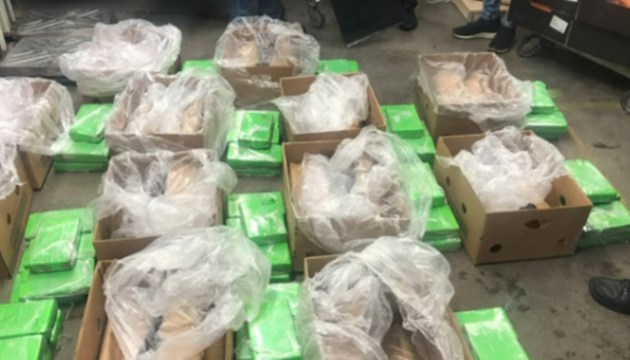Известна торговая сеть, получившая партию кокаина с бананами