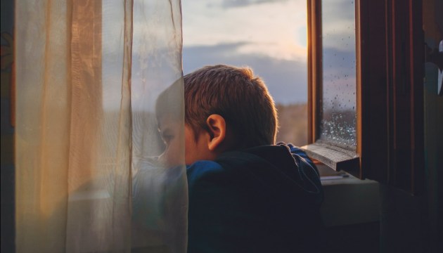 В Лиепае найден труп 2-летнего ребенка с видимыми гематомами