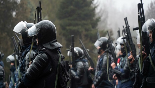 Полиция сообщила о десятках убитых участников беспорядков в Казахстане