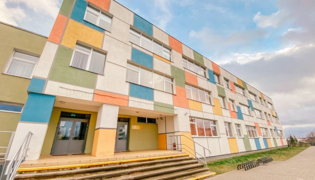 В Даугавпилсе планируют объединить школы и детские сады