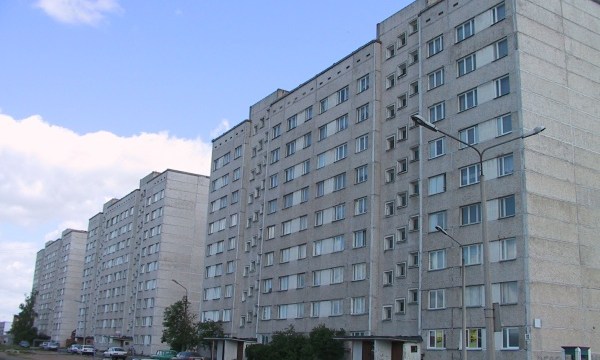 В тесноте и обиде: латвийцы ютятся в перенаселенных жилищах