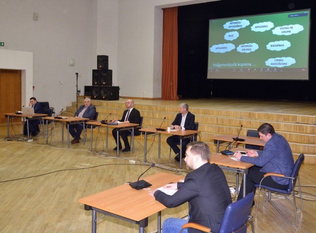 В Аугшдаугавском крае обсудили проблемы социальной сферы