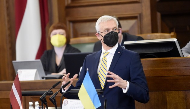 Премьер: стране нужно перейти на использование ядерной энергии