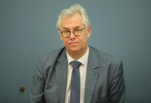 Перевощиков рекомендует сохранить требование к ношению масок в общественном транспорте