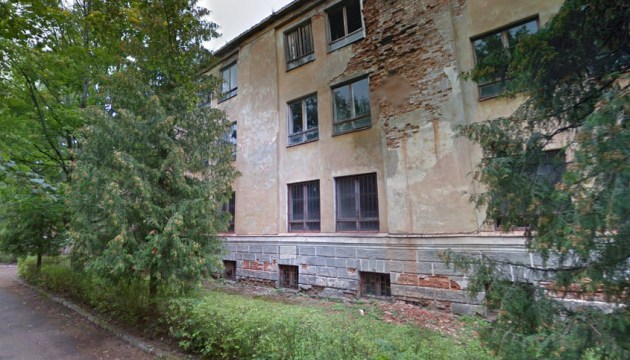 Три здания в крепости хотят передать в дар армии, НАТО или беженцам