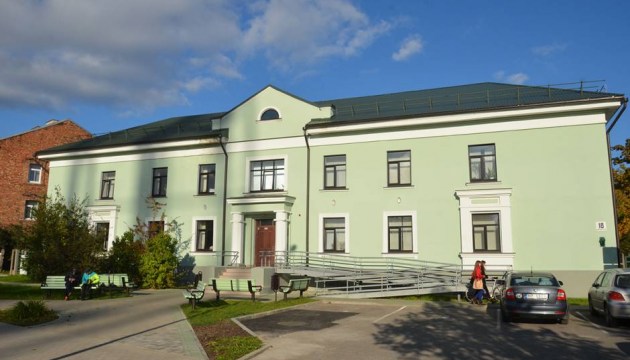 ����������� � ������ ����� ������