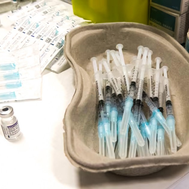 ������ �� Covid-19 � ������ ������ �������� �� 200 ���