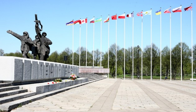 ��������: �������� � ����� ������ ������� ������������� �� 15 ������