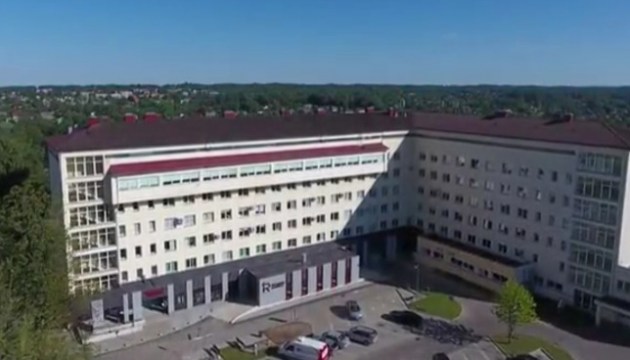 � ������������ �������� � ������ ���������� 4 ����� �� �������