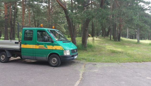 На Стропской эстраде уже скошена трава