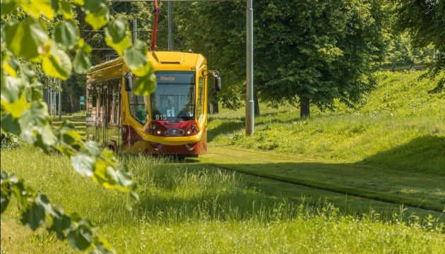 Город смягчил условия закупки новых трамваев