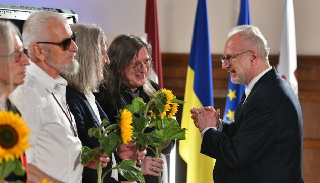 Левитс поблагодарил предпринимателей за поддержку Украины