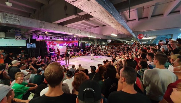 Factory Kingz ��������� �� ������� ������� � ��������  (�����)