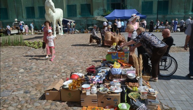 Блошиный рынок приглашает продавцов