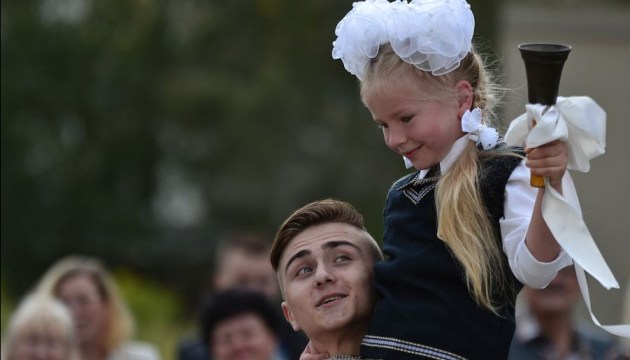 ������� ��� �������� ����� 219 ����� ����������, � ��� ����� 21 500 ���������������