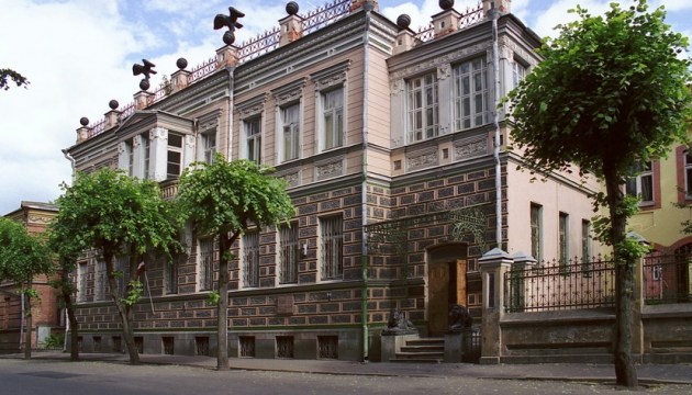 Праздник улицы Ригас: предложения Даугавпилсского краеведческого и художественного музея