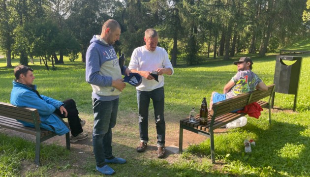 Особенное место: в Эстонии открылся парк для пьяниц