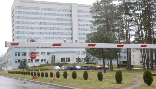 Из-за роста заболеваемости Covid-19 больницы ограничивают посещение пациентов