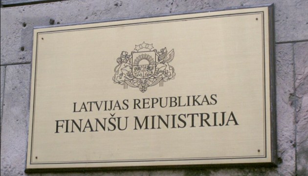 На международных финансовых рынках Латвия взяла взаймы 850 млн евро