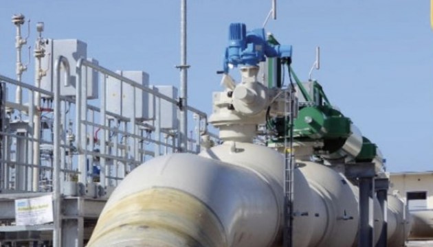 ������ ��������� ������� � ���������� ����� ������������� ������