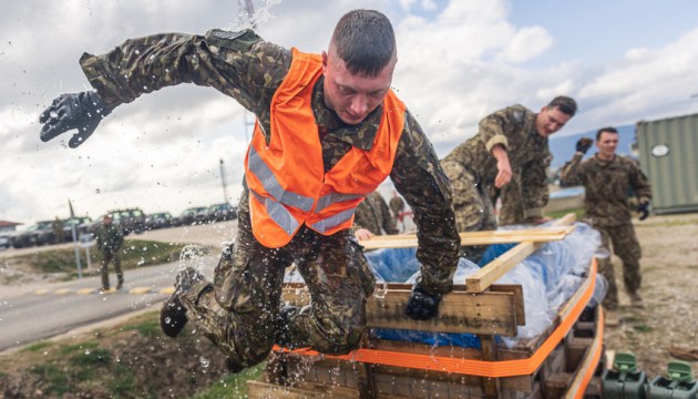Латвийские военные опередили американских: они оказались самыми выносливыми