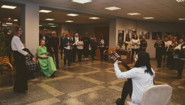 Фотоистория улицы 18 Новембра в Городской думе