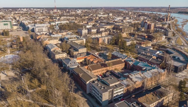 Рекордные счета за отопление в многоквартирных домах: от 0,23 до 3,5 евро за кв. м