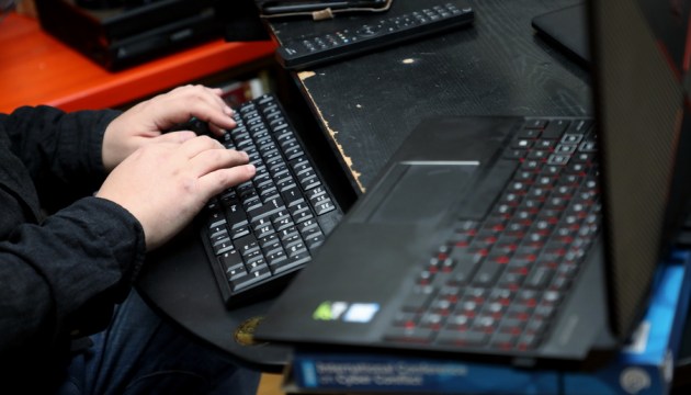 Дополнительную работу в условиях энергокризиса планирует искать почти половина латвийцев