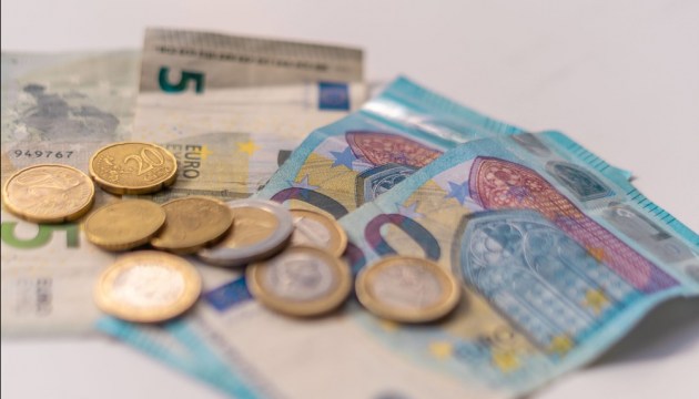 Самоуправление увеличивает поддержку для приемных семей