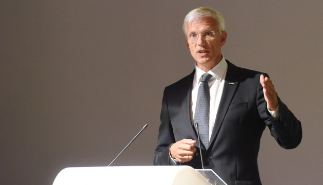 Премьер-министр: Запад должен поставлять Украине истребители