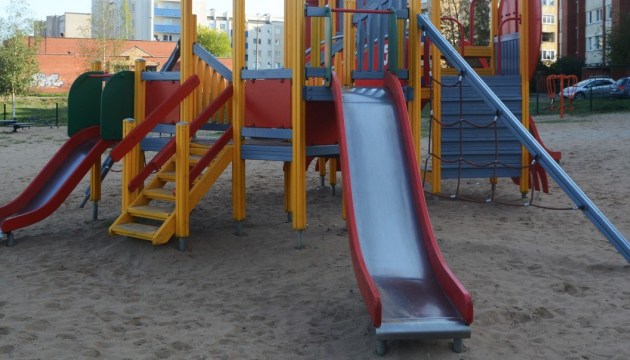В Даугавпилсе появятся новые детские площадки