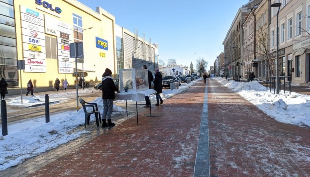 Цветы к празднику доступны во всех микрорайонах города (+СПИСОК мест)
