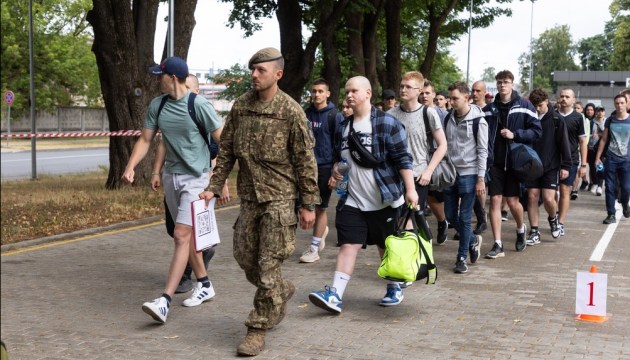 ������� � ��������� ���� ������ ������ � ������ ����������