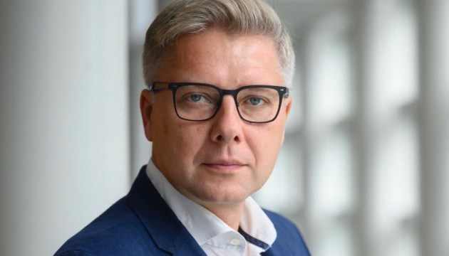 Нил Ушаков: «С нашими жителями, которые не нужны правительству, будут на русском разговаривать власти США, Эстонии, Германии…»