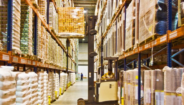 На складе в Даугавпилсе обнаружены продукты питания с «перебитыми» сроками годности