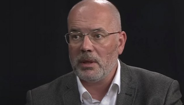 Зачем госчиновник Мамыкин побирался по рижским помойкам?
