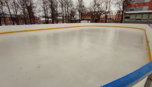 Сегодня открывается уличный каток! (+РАСПИСАНИЕ катаний)