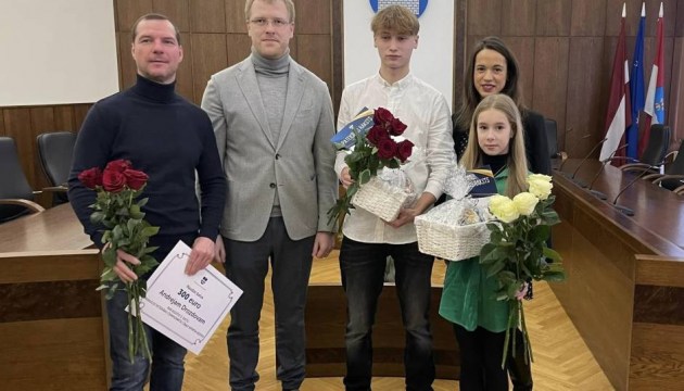В Гордуме наградили спортсменов, достигших в 2023 году значительных успехов