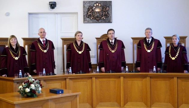 Момент истины: завтра суд Сатверсме решит дальнейшую судьбу обладателей ВНЖ