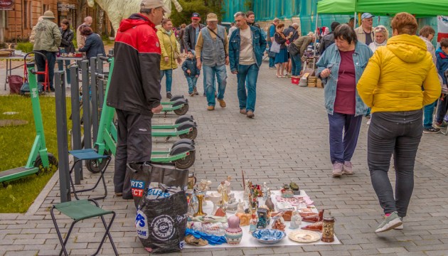 В апреле в Крепость возвращается блошиный рынок