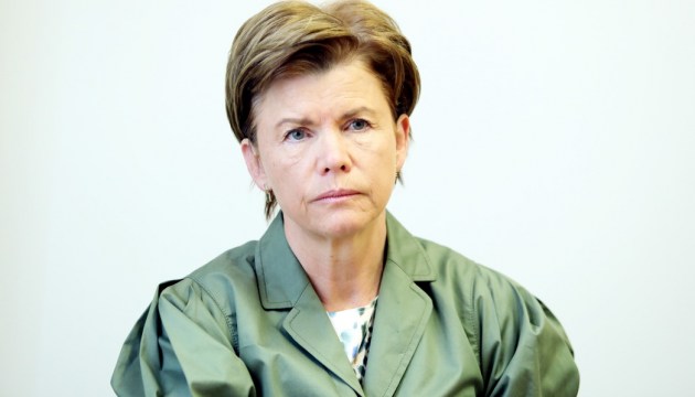 Теперь партийная: глава МИД вступила в «Новое Единство»