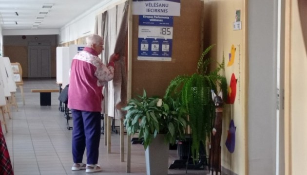 ������ � ��: ���� ������ ������  ��� ����� 17% �����������