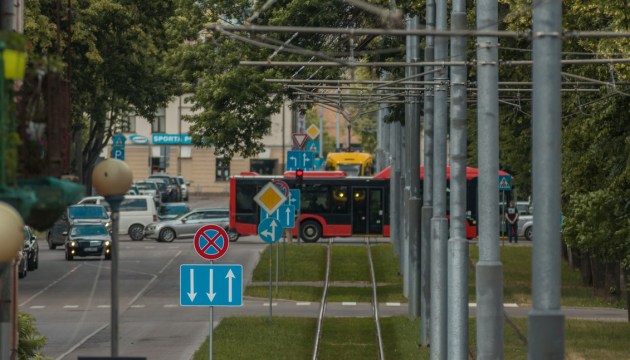 �� ��������� �������� ���� ���������� 12-� ������� ����� ������ � ��������� ������������ ���������� �� ������ ���������