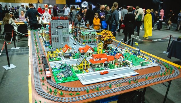Энтузиасты «Инженерного арсенала»: клуб LEGO-фанатов LATLUG