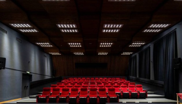 ���� � ��: � ����������� �� ���� ������ ����� ������� ��� ������� ��������