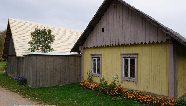 В Слутишках провели архитектурно-художественную инвентаризацию