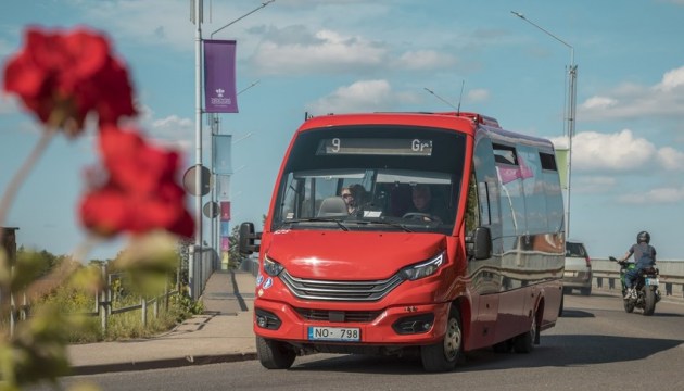 Завтра будет изменена схема движения нескольких автобусов