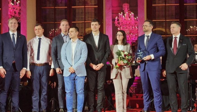 ������ ����������� ���������������� ���������� � ���� (+����)